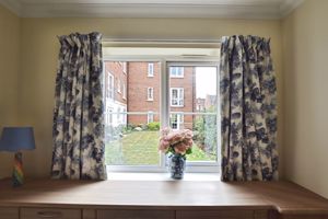 Photo 7- click for photo gallery